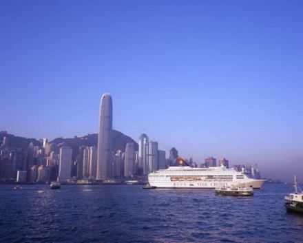 香港二四六开奖免费结果,香港二四六开奖免费结果——揭秘彩票背后的故事